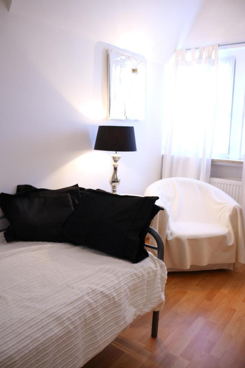 Moderne Studio Apartments Und 4 Zimmer Wohnungen In Oberhausen, Ideal Fuer Geschaeftsreisende Und Monteure Extérieur photo