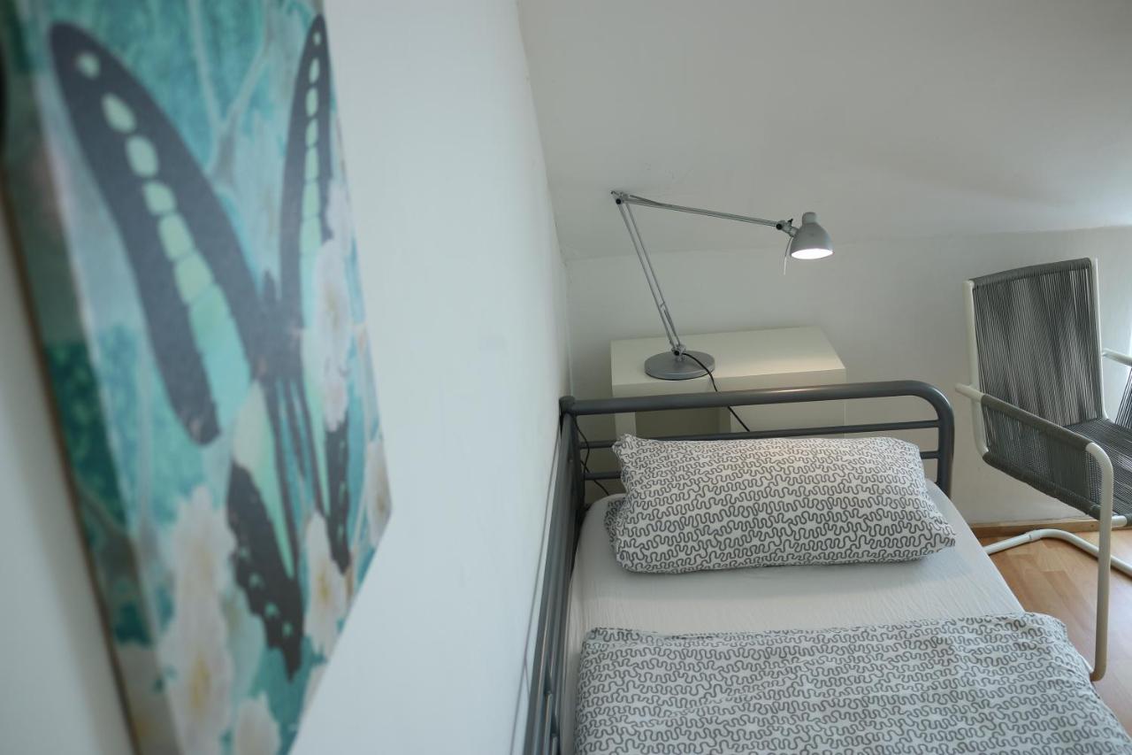 Moderne Studio Apartments Und 4 Zimmer Wohnungen In Oberhausen, Ideal Fuer Geschaeftsreisende Und Monteure Extérieur photo
