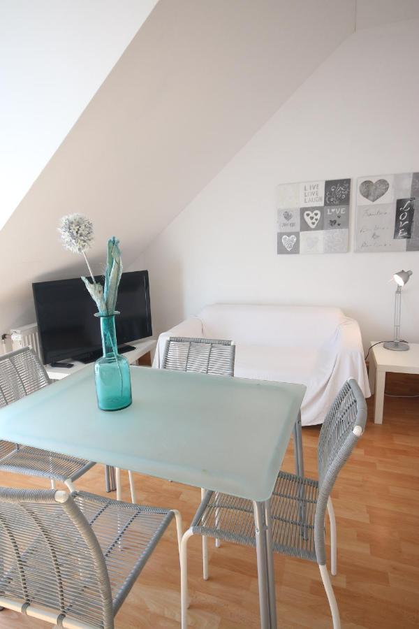 Moderne Studio Apartments Und 4 Zimmer Wohnungen In Oberhausen, Ideal Fuer Geschaeftsreisende Und Monteure Extérieur photo