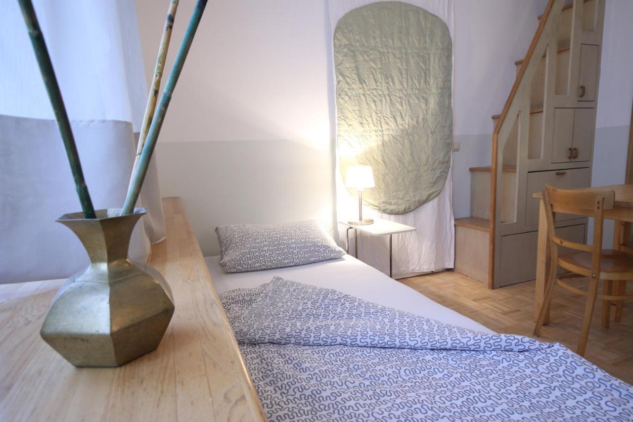 Moderne Studio Apartments Und 4 Zimmer Wohnungen In Oberhausen, Ideal Fuer Geschaeftsreisende Und Monteure Extérieur photo