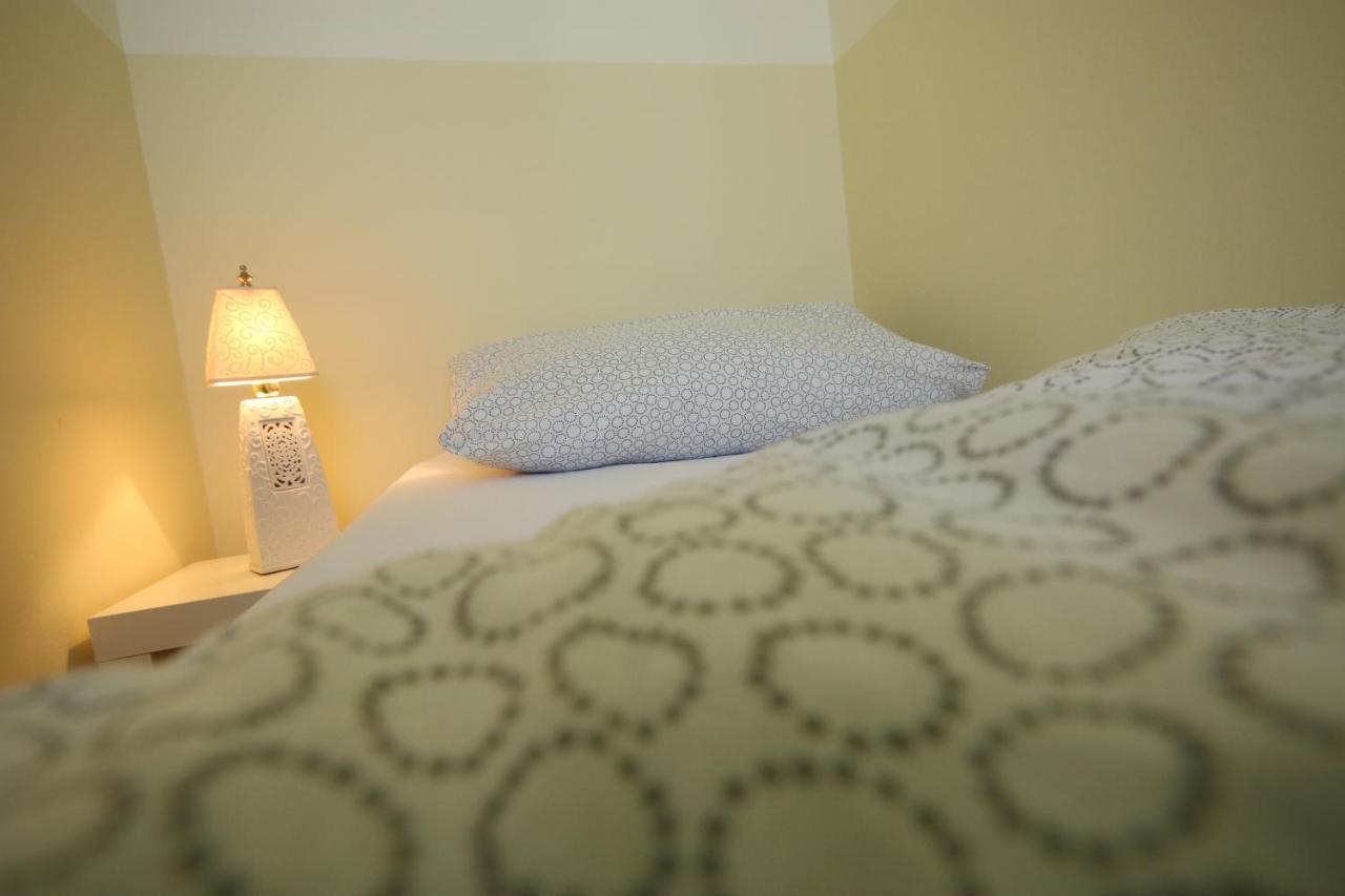 Moderne Studio Apartments Und 4 Zimmer Wohnungen In Oberhausen, Ideal Fuer Geschaeftsreisende Und Monteure Extérieur photo