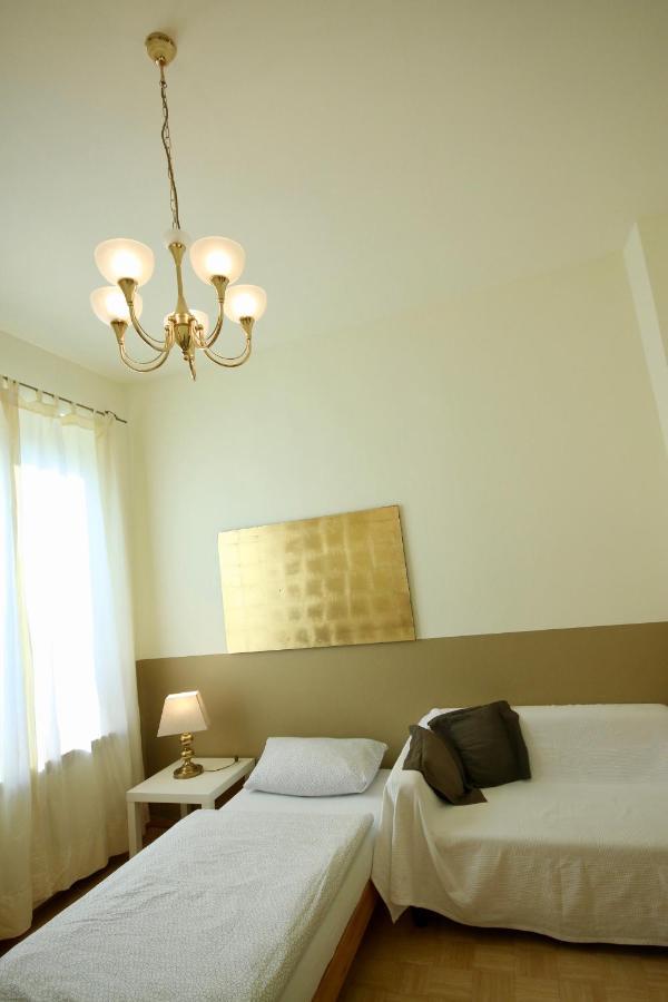 Moderne Studio Apartments Und 4 Zimmer Wohnungen In Oberhausen, Ideal Fuer Geschaeftsreisende Und Monteure Extérieur photo