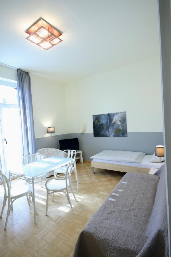 Moderne Studio Apartments Und 4 Zimmer Wohnungen In Oberhausen, Ideal Fuer Geschaeftsreisende Und Monteure Extérieur photo